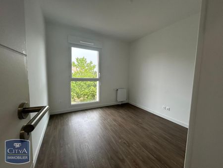 Location Appartement 4 pièces 83m² QUETIGNY 21800 - Photo 2