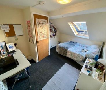 6 bedroom house share to rent - Photo 1