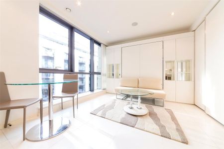 Studio to rent - Photo 2