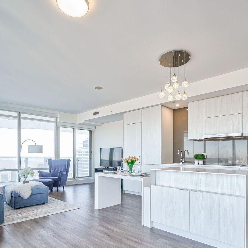 For Lease - 1 Bloor Street Unit# 5001, Toronto, Ontario - Photo 1