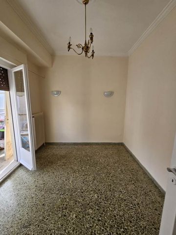 (For Rent) Residential Penthouse || Athens Center/Athens - 50 Sq.m, 1 Bedrooms, 400€ - Photo 3