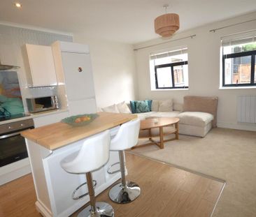 2 bedroom apartment to rent - Photo 2