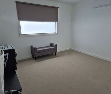 Clayton South - Photo 3