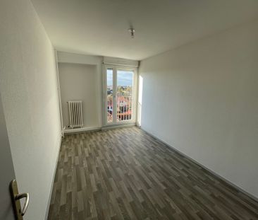 Location - Appartement T3 - 64 m² - Audincourt - Photo 3