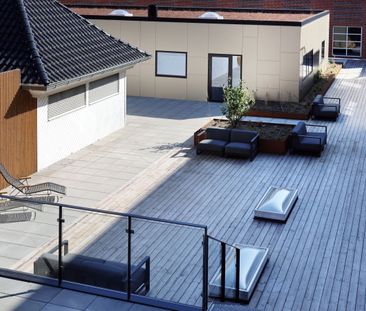2-værelses lejlighed med solrig altan i en arkitekttegnet ejendom p... - Photo 4