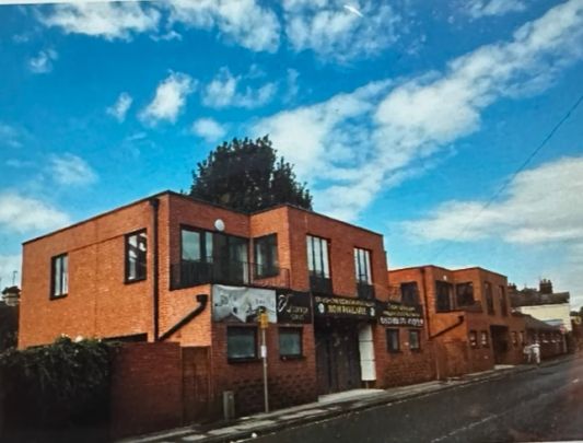 1 Bedroom Flat - Photo 1