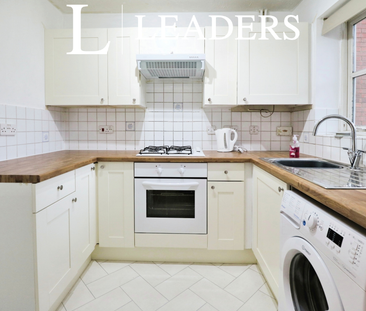 2 bedroom house to rent Challinor, Harlow, CM17 - Photo 2