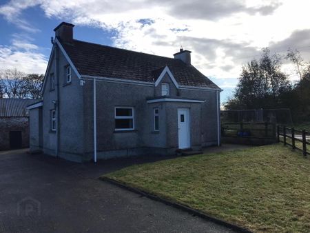 37 Annaghilla Road, Augher, BT77 0BR - Photo 2