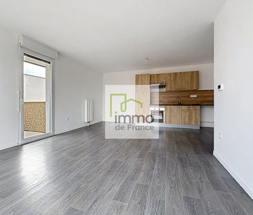 Location Appartement 3 pièces 65m² - Photo 2