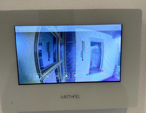 Helle, lichtdurchflutete 3-ZBK-Wohnung in bester zentraler Lage – Einziehen & Wohlfühlen! - Photo 1