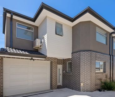 2/75 Kitchener Street, Broadmeadows VIC 3047 - Townhouse For Rent |... - Photo 2