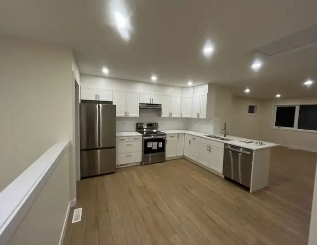 Above garage bachelor suite condo newly built | 1/1 - 13507 135 Avenue Northwest, Edmonton - Photo 1