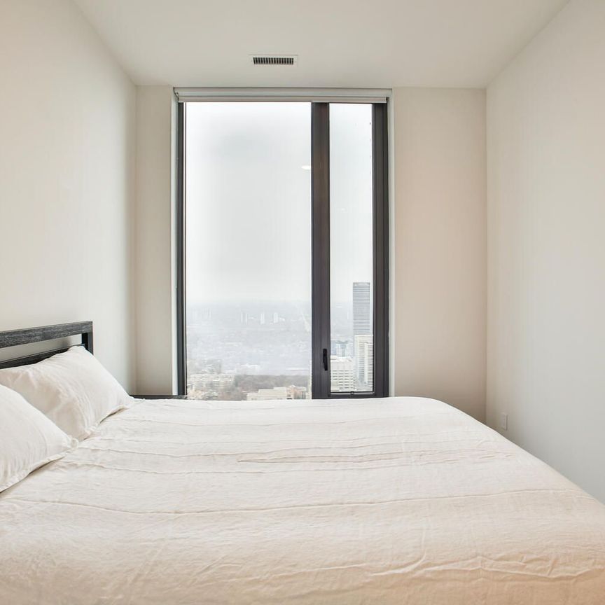 For Lease - 8 Cumberland Street Unit# 5006, Toronto, Ontario - Photo 1