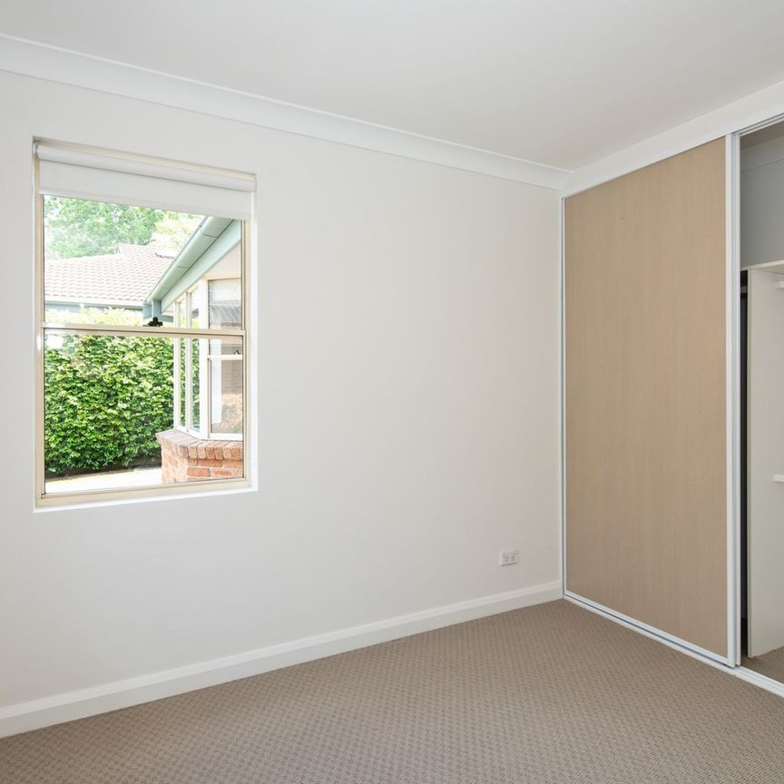 Spacious Family Home in Quiet Cheltenham Cul-De-Sac – Ideal for Schools & Transport&excl; - Photo 1