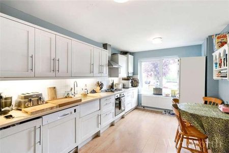 Sunderland Road, London, SE23 - Photo 2