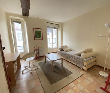 Location Appartement 1 pièce 21m² - Photo 3