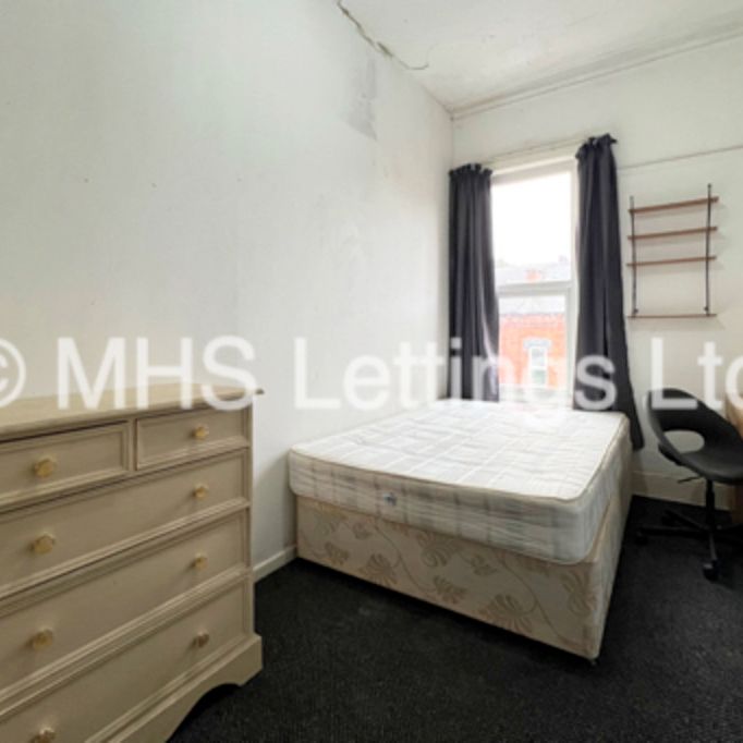 1 Bedroom Shared House for rent in Regent Park Terrace - Photo 1