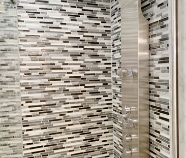 For Lease - 391 Alper Street, Richmond Hill, Ontario - Photo 5