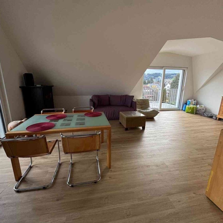 4.5 Zimmer, 134 m², 4. Stock - Photo 1