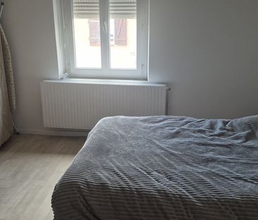 Location Appartement 3 pièces 72m² NARBONNE 11100 - Photo 2