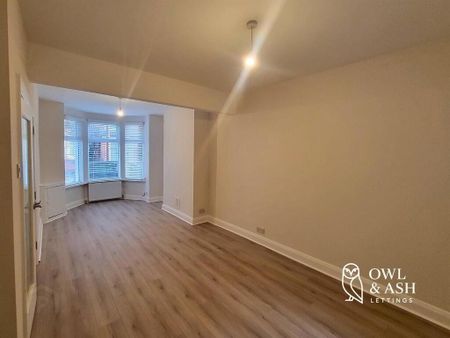 40 Lichfield Avenue, Belfast, BT5 5JQ - Photo 2