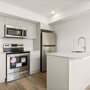 1 CH - 1 SDB - Montréal - $1,145 /mo - Photo 2