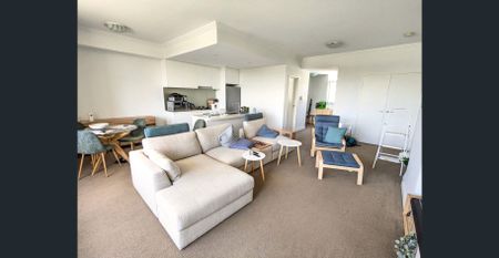 Fully Furnished 2 Bed Apt Next to Turrella Station - Photo 5