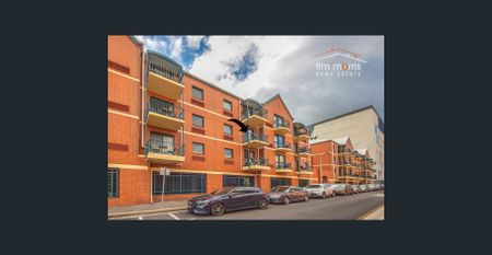 Living In The Heart Of The West End! - Photo 5