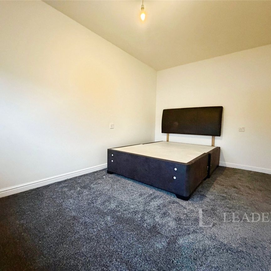 house to rent Marbury Drive, Bilston, West Midlands, WV14 - Photo 1