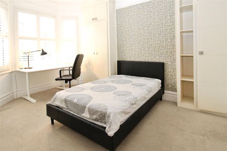 Kingston Road, London, SW20 8JP - Photo 3