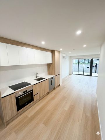 3-Bedroom Townhouse in Desirable Beerescourt, Hamilton - $700/Week - Photo 4
