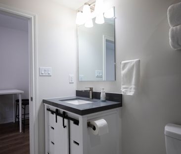 For Lease - 1176 Peelar Crescent Unit# BSMT, Innisfil, Ontario - Photo 4