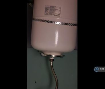 2 bedroom penthouse to rent - Photo 5