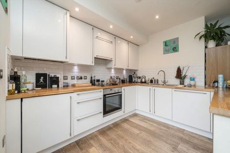 4 bedroom house to rent - Photo 5