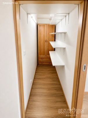 Pronájem bytu 2+1 56 m² - Photo 1