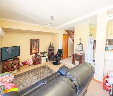 125 Brebner Drive, West Lakes - Photo 3