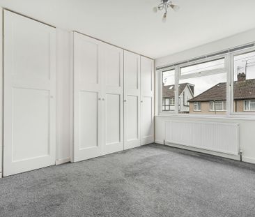 Hyde View Road, Harpenden, Hertfordshire, AL5 4PA - Photo 5