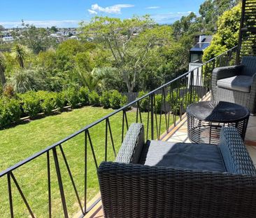 Three bedroom renovated home in The Bays - Photo 1