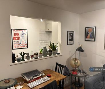 1 bedroom flat to rent - Photo 3