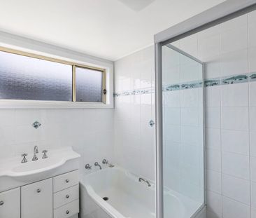 Modern Coastal Retreat with Ocean Views - Photo 5