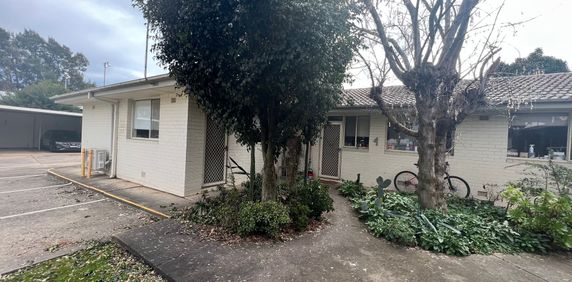 Central unit in a great location - Photo 2