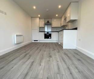 1 bedroom property to rent in Luton - Photo 1