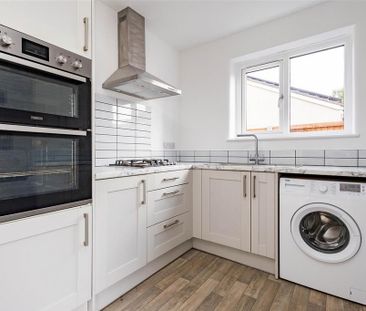 2 bedroom bungalow to rent - Photo 3