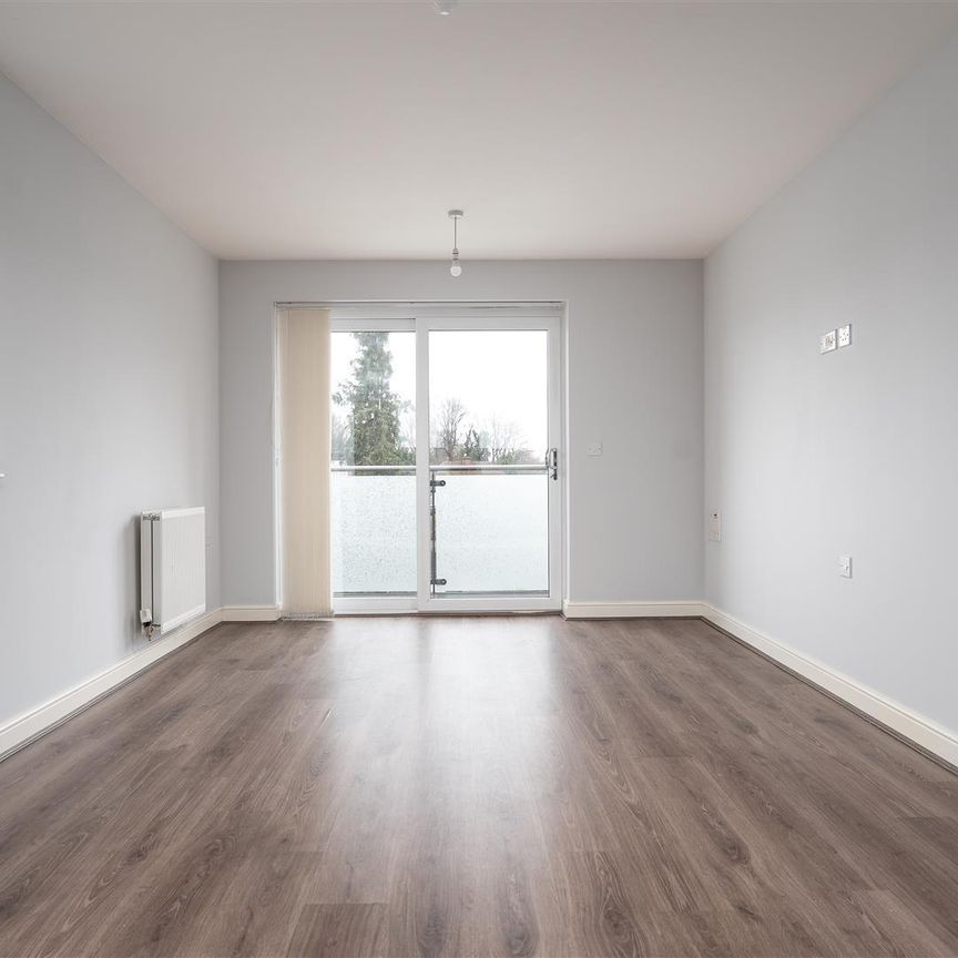 10 Swan Road, West Drayton, UB7 - Photo 1