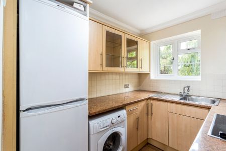 Arlington Lodge, Monument Hill, Weybridge, KT13 maisonette to rent - Photo 4