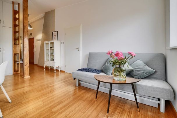 Klimatyczne mieszkanie blisko Areny, 2 pokoje 45 m² - Photo 1