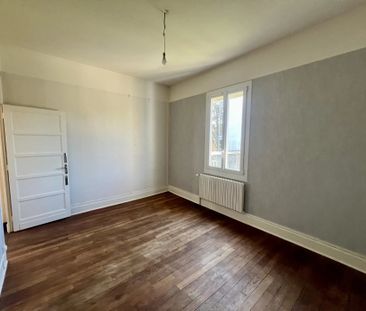 Location Maison 5 pièces 141m² VALENCE 26000 - Photo 4