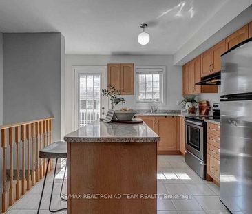 For Lease - 23 Cooperage Lane, Ajax, Ontario - Photo 6