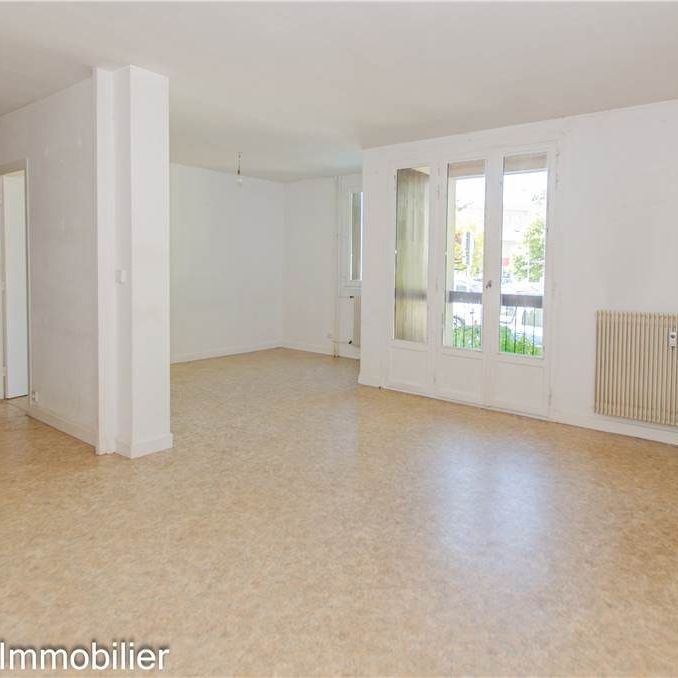 Location Appartement 4 pièces 77m² ST MARCELLIN 38160 - Photo 1