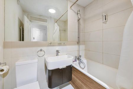 Studio to rent - Photo 3